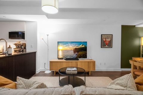 Photo 20 at 8 - 106 Varna Drive, Lawrence, Toronto