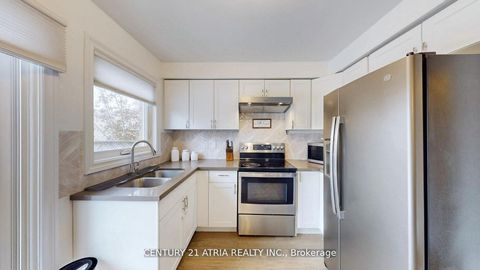 Photo 6 at 1166 Oriole Crescent, Alcona, Innisfil