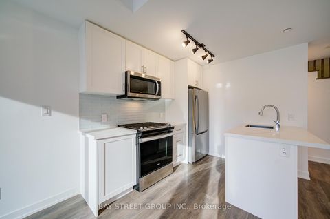 Photo 5 at 7 - 1479 O'Connor Drive, Parkview, Toronto