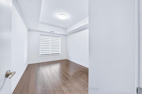 Photo 15 at 510 - 56 Lakeside Terrace, Little Lake, Barrie