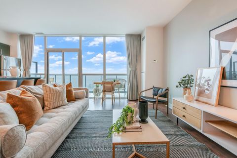 Photo 8 at PH2 - 35 Brian Peck Crescent, Thorncliffe Park, Toronto