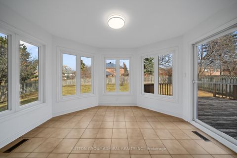 Photo 14 at 295 Fifth Avenue, East Woodbridge, Vaughan