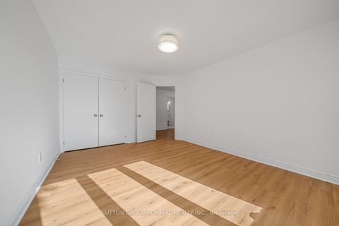 Photo 32 at 295 Fifth Avenue, East Woodbridge, Vaughan