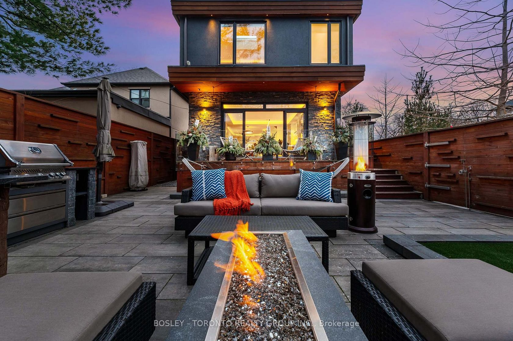 39 Red Deer Avenue, Cliffside, Toronto by Loree Meneguzzi Real Estate 39 Red Deer Avenue, Cliffside, Toronto