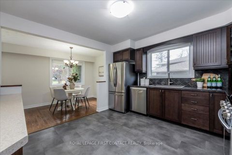 Photo 8 at 32 Springhome Road, Allandale Heights, Barrie