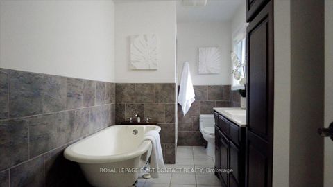 Photo 14 at 32 Springhome Road, Allandale Heights, Barrie