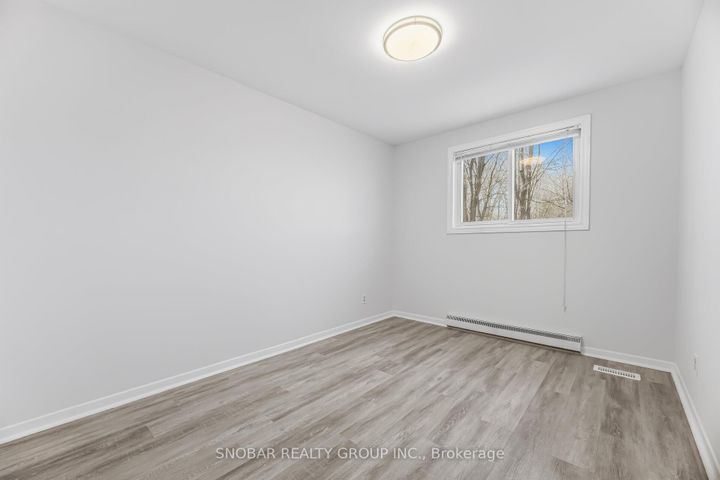 Photo 22 at 3422 Credit Heights Drive, Erindale, Mississauga