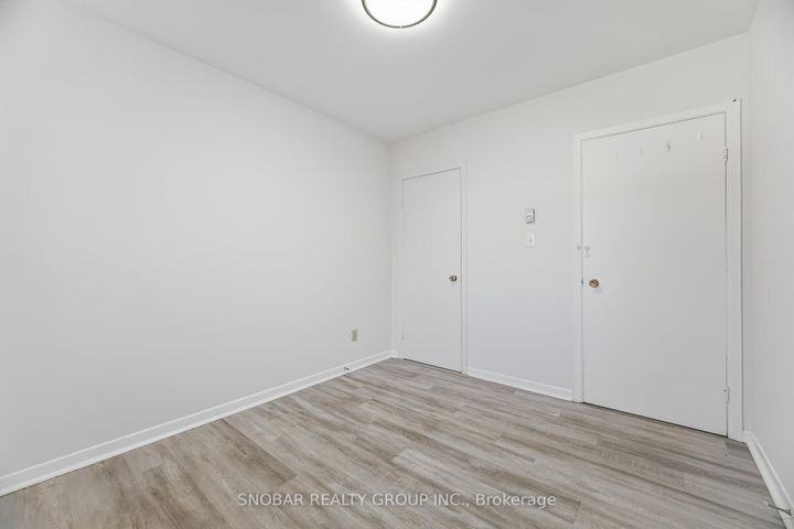 Photo 23 at 3422 Credit Heights Drive, Erindale, Mississauga