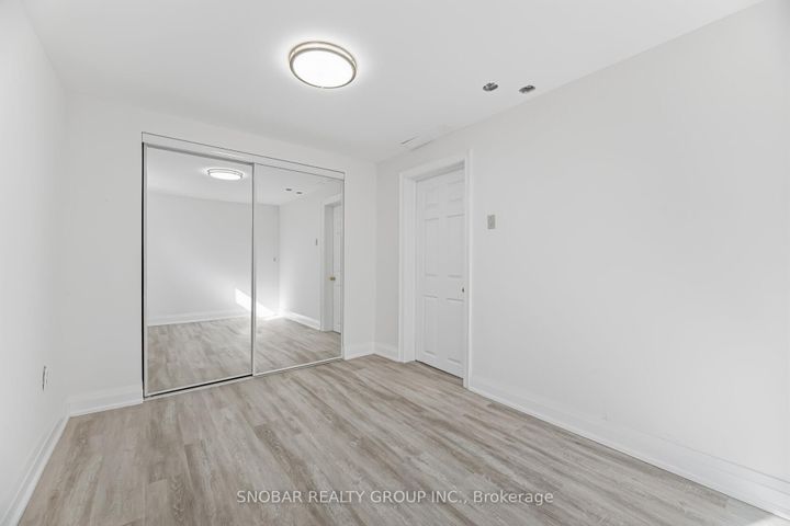 Photo 28 at 3422 Credit Heights Drive, Erindale, Mississauga