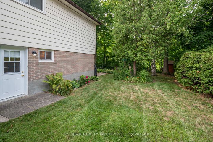 Photo 32 at 3422 Credit Heights Drive, Erindale, Mississauga