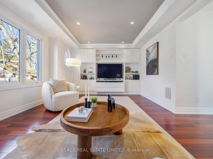 Photo 11 at 137 Willow Avenue, The Beaches, Toronto