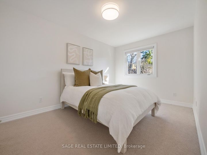 Photo 13 at 137 Willow Avenue, The Beaches, Toronto