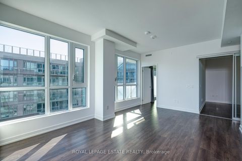 Photo 11 at 610 - 150 Logan Avenue, South Riverdale, Toronto