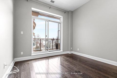 Photo 12 at 419 - 15277 Yonge Street, Aurora Village, Aurora