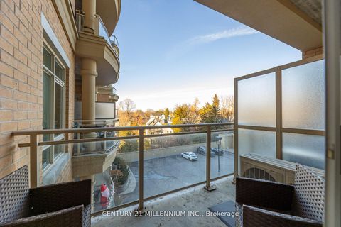 Photo 23 at 419 - 15277 Yonge Street, Aurora Village, Aurora