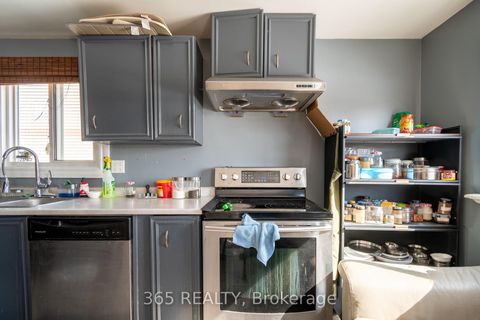 Photo 10 at 35 Corbett Drive, Grove East, Barrie