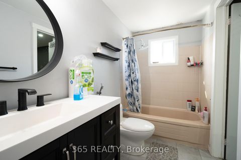 Photo 16 at 35 Corbett Drive, Grove East, Barrie