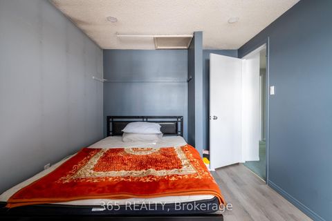 Photo 19 at 35 Corbett Drive, Grove East, Barrie