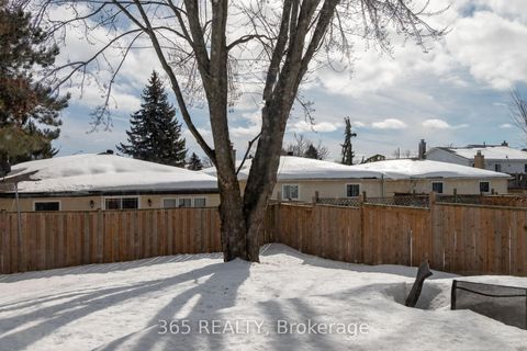 Photo 25 at 35 Corbett Drive, Grove East, Barrie