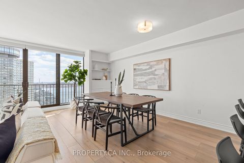 Photo 3 at 2804 - 33 Harbour Square, Waterfront Communities C1, Toronto