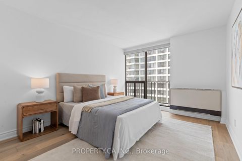 Photo 14 at 2804 - 33 Harbour Square, Waterfront Communities C1, Toronto