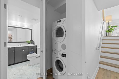 Photo 17 at 2804 - 33 Harbour Square, Waterfront Communities C1, Toronto