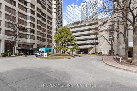 Photo 25 at 2804 - 33 Harbour Square, Waterfront Communities C1, Toronto