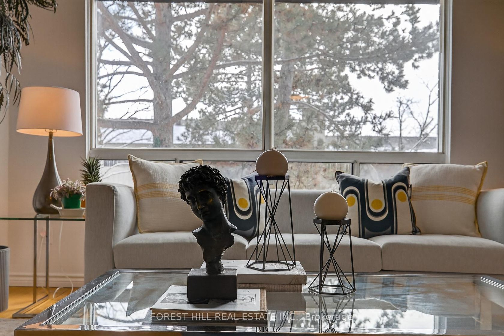 4 Yetta Shepway, Don Valley Village, Toronto 