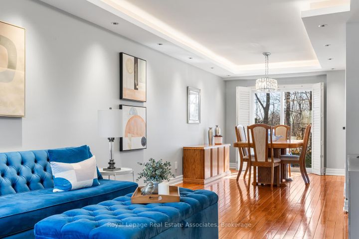 Photo 6 at 25 - 2766 Folkway Drive, Erin Mills, Mississauga