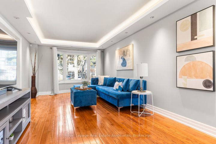 Photo 14 at 25 - 2766 Folkway Drive, Erin Mills, Mississauga