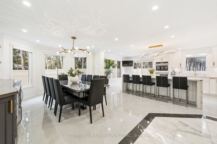 Photo 9 at 8 Beaufort Hills Road, Oak Ridges, Richmond Hill