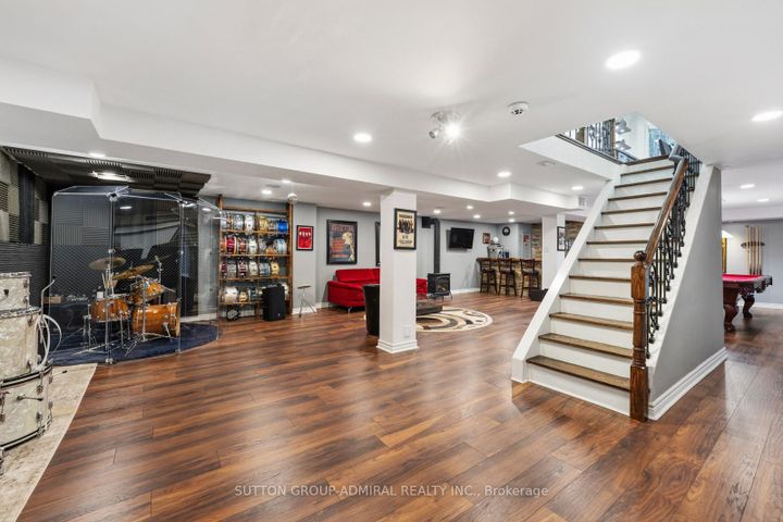 Photo 28 at 8 Beaufort Hills Road, Oak Ridges, Richmond Hill