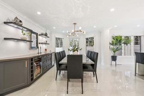 Photo 10 at 8 Beaufort Hills Road, Oak Ridges, Richmond Hill