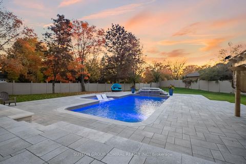 Photo 41 at 8 Beaufort Hills Road, Oak Ridges, Richmond Hill