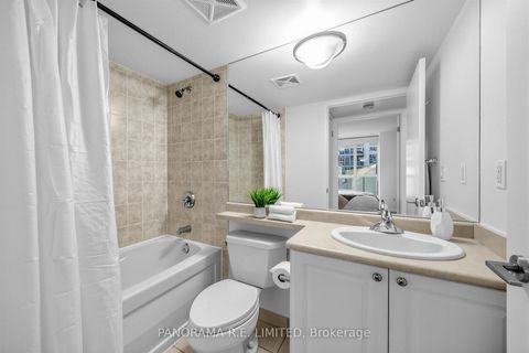 Photo 11 at 306 - 231 Fort York Boulevard, Niagara, Toronto