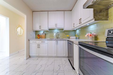 Photo 10 at 1006 - 4101 Sheppard Avenue E, Malvern West, Toronto