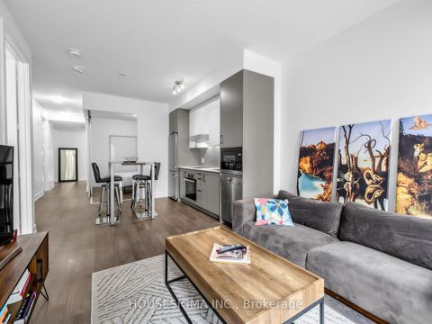 Photo 4 at 310 - 11 Lillian Street, Mount Pleasant West, Toronto