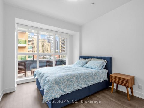 Photo 9 at 310 - 11 Lillian Street, Mount Pleasant West, Toronto