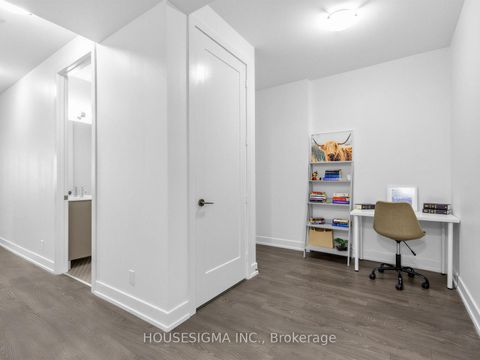 Photo 11 at 310 - 11 Lillian Street, Mount Pleasant West, Toronto