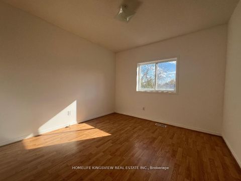 Photo 6 at 1 Charleson Drive, Holly, Barrie