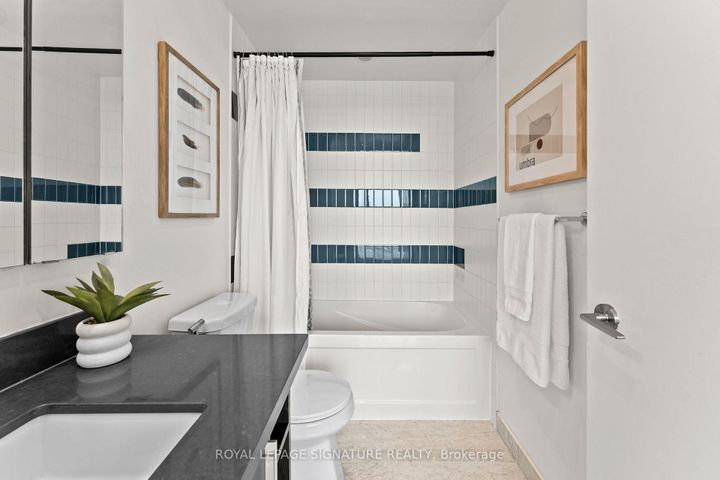 Photo 16 at 4308 - 2212 Lake Shore Boulevard W, Mimico, Toronto