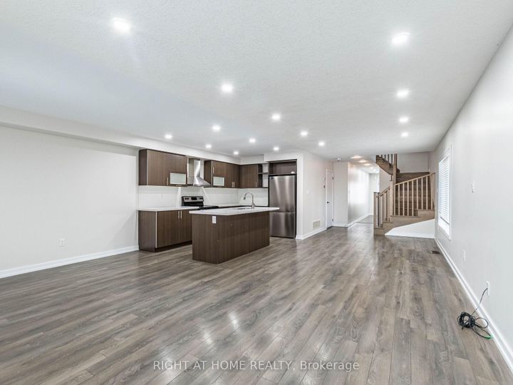 Photo 7 at 16 Edsel Road, Northwest Brampton, Brampton