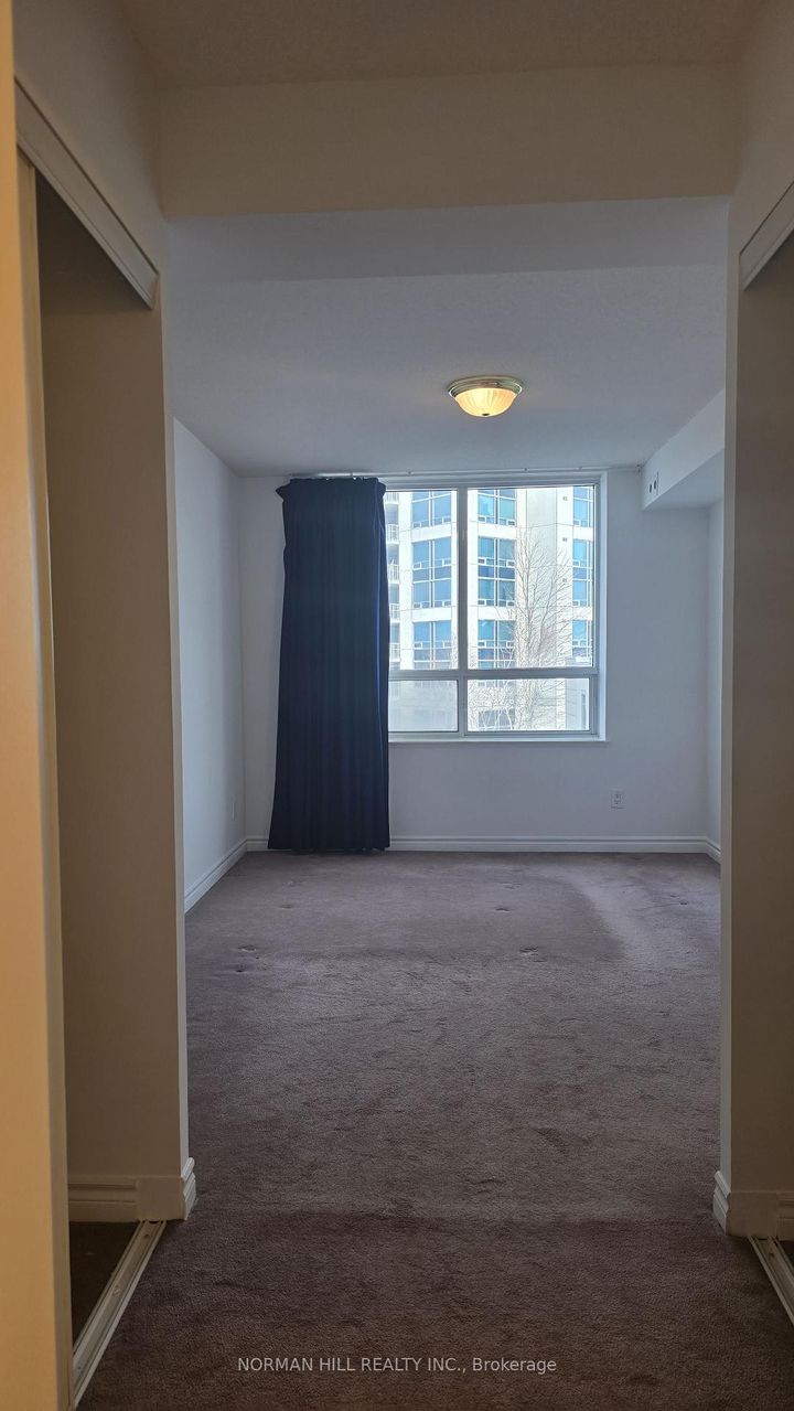 Photo 13 at 306 - 115 Omni Drive, Bendale, Toronto