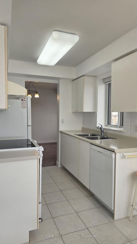 Photo 6 at 306 - 115 Omni Drive, Bendale, Toronto