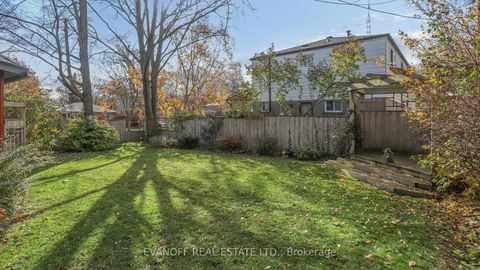 Photo 38 at 1 Sonneck Square, Guildwood, Toronto