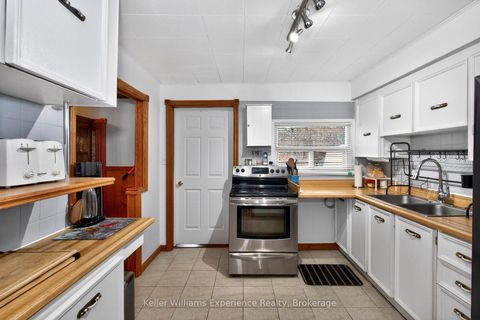 Photo 4 at 1031 Ferrier Avenue, Lefroy, Innisfil