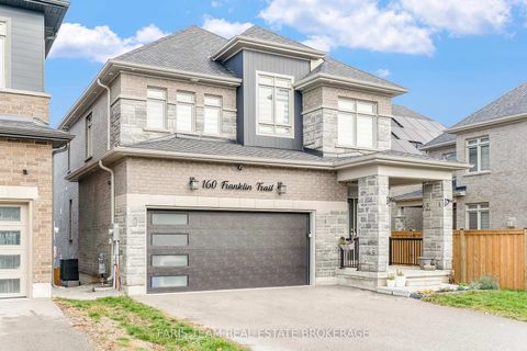 Photo 1 at 160 Franklin Trail, Rural Barrie Southwest, Barrie