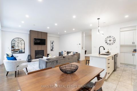 Photo 8 at 160 Franklin Trail, Rural Barrie Southwest, Barrie