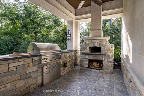 Photo 18 at 121 Rebecca Court, Rural Vaughan, Vaughan