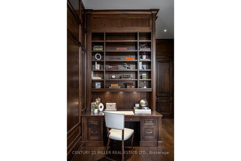 Photo 29 at 121 Rebecca Court, Rural Vaughan, Vaughan